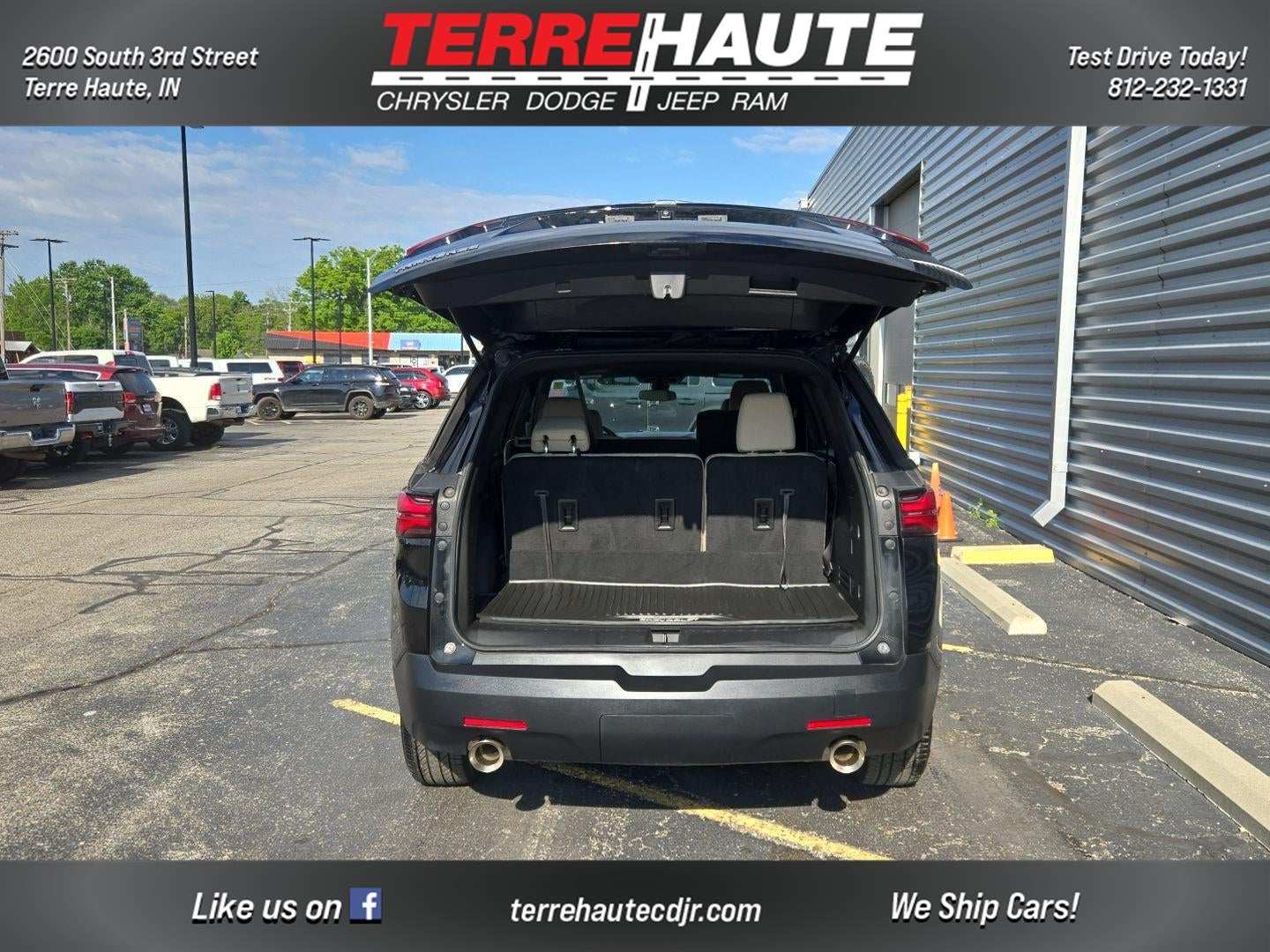 2023 Chevrolet Traverse LS