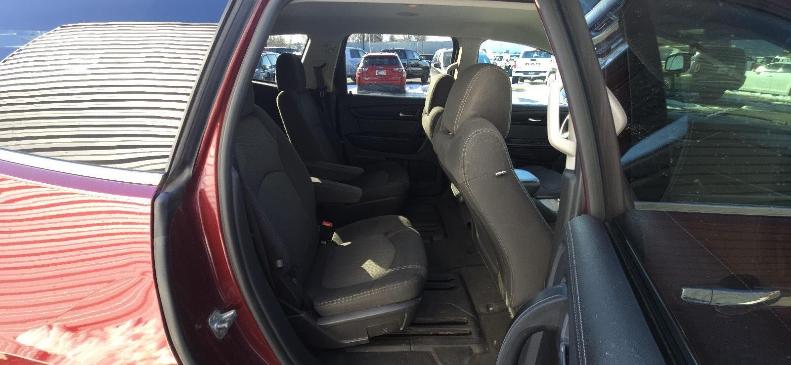 2017 Chevrolet Traverse LT