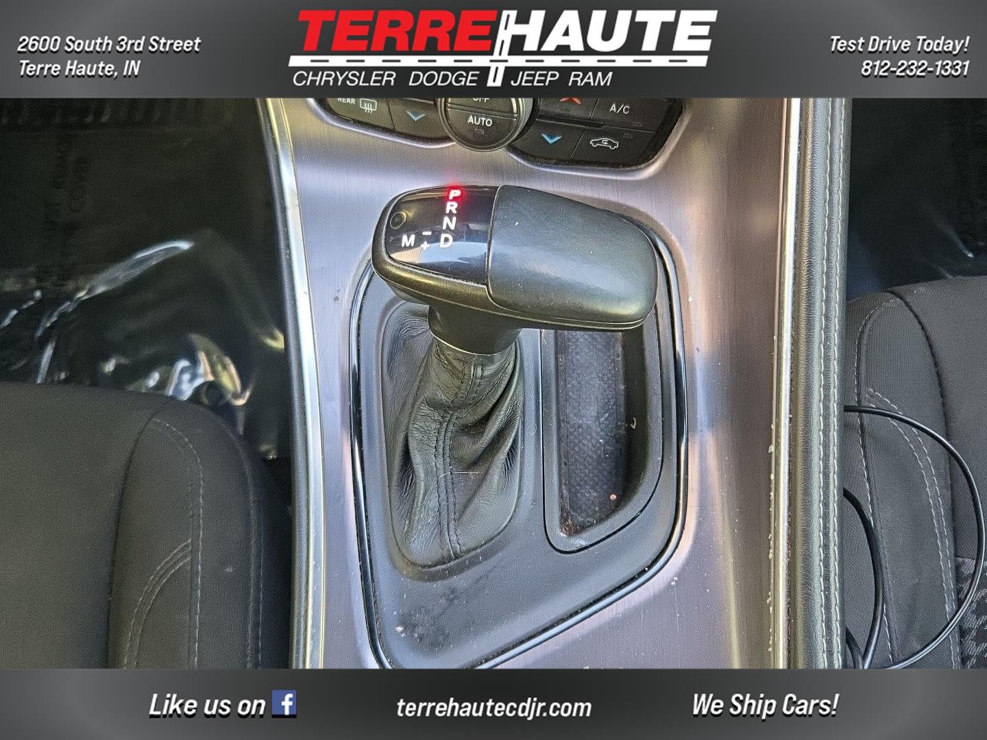 2015 Dodge Challenger SXT