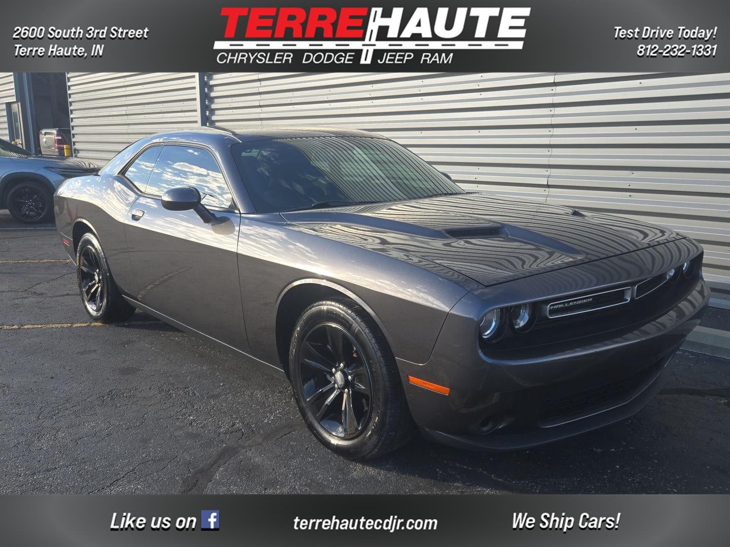 2015 Dodge Challenger SXT