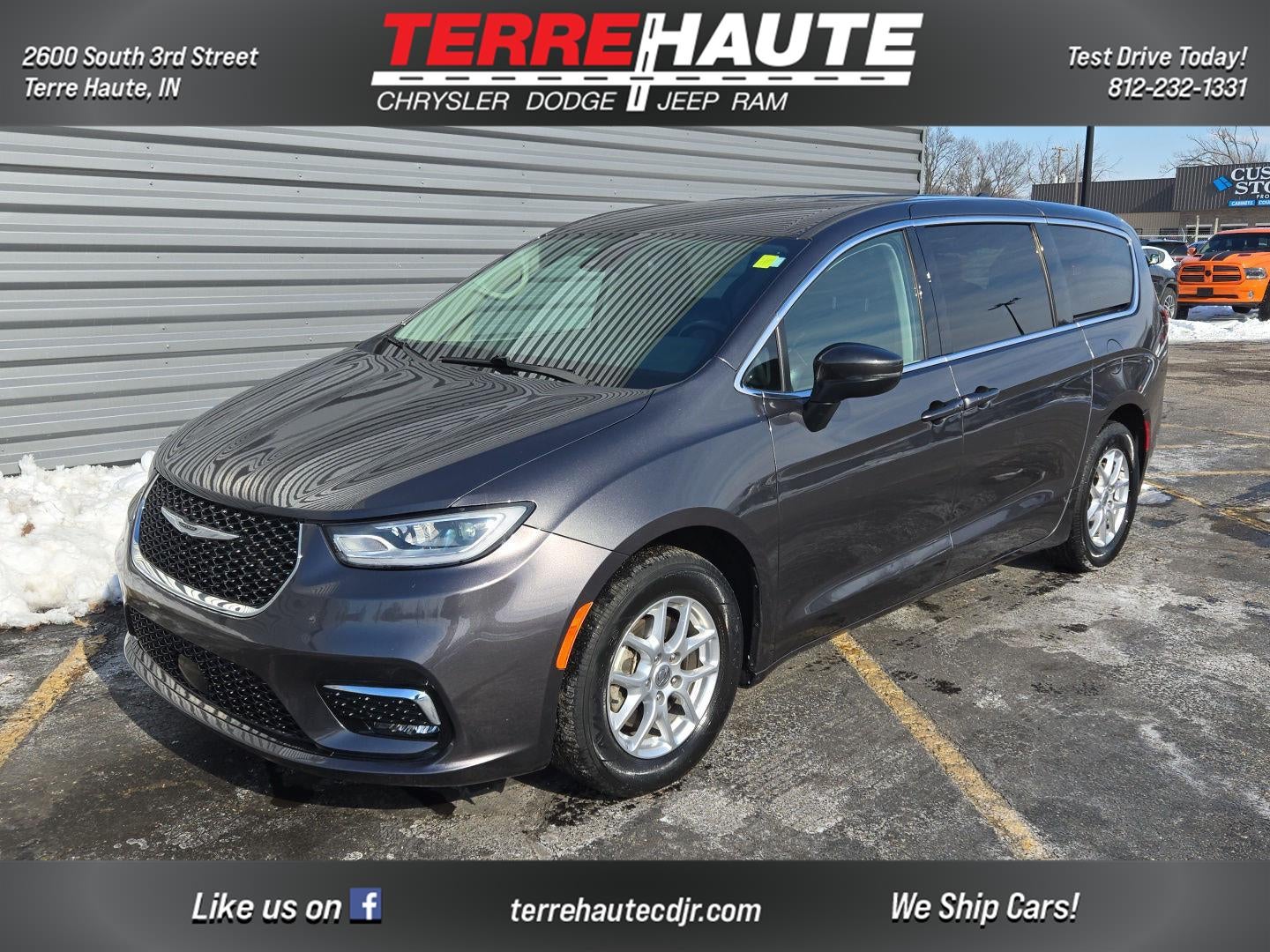 2023 Chrysler Pacifica Touring L