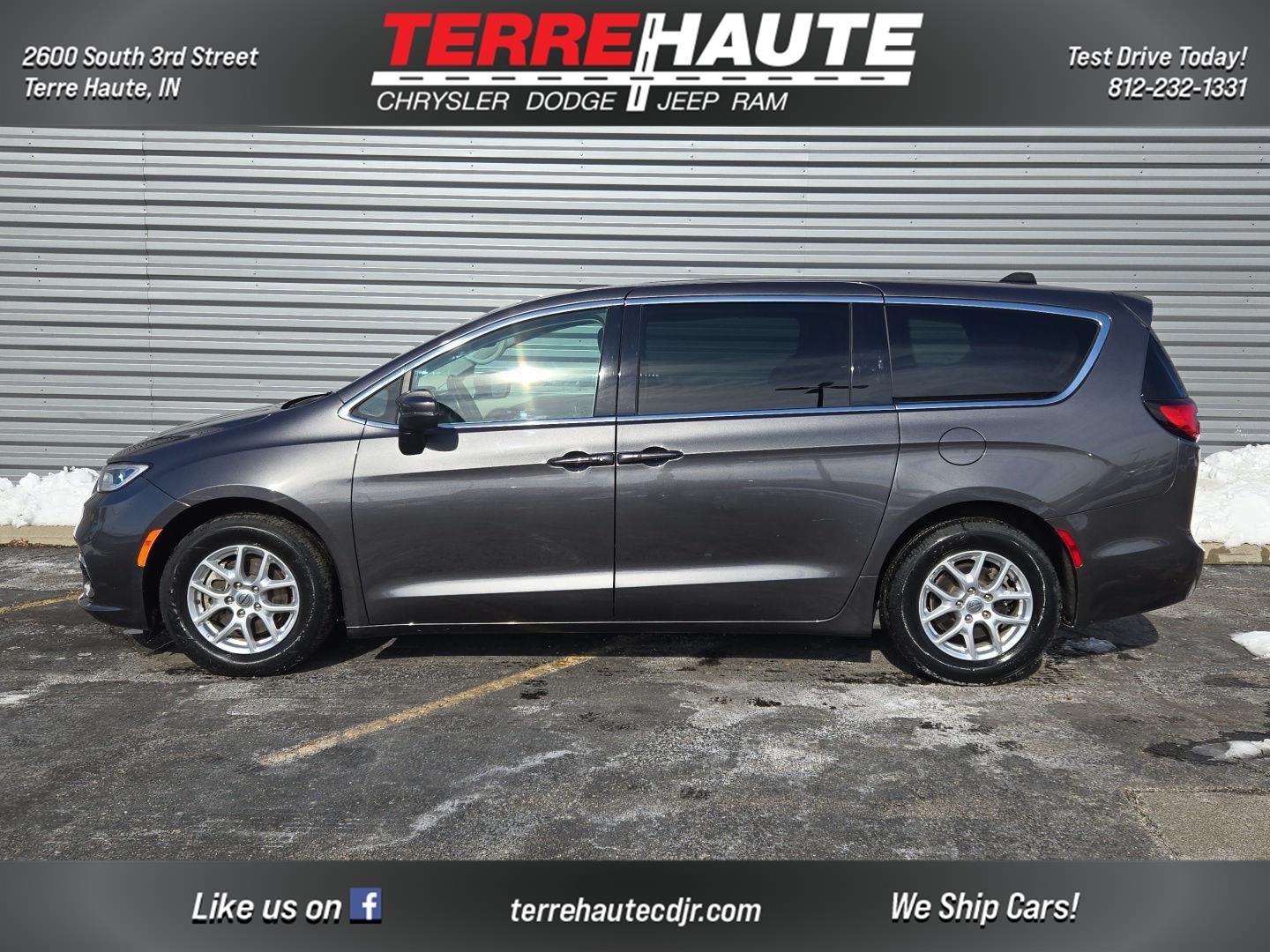2023 Chrysler Pacifica Touring L