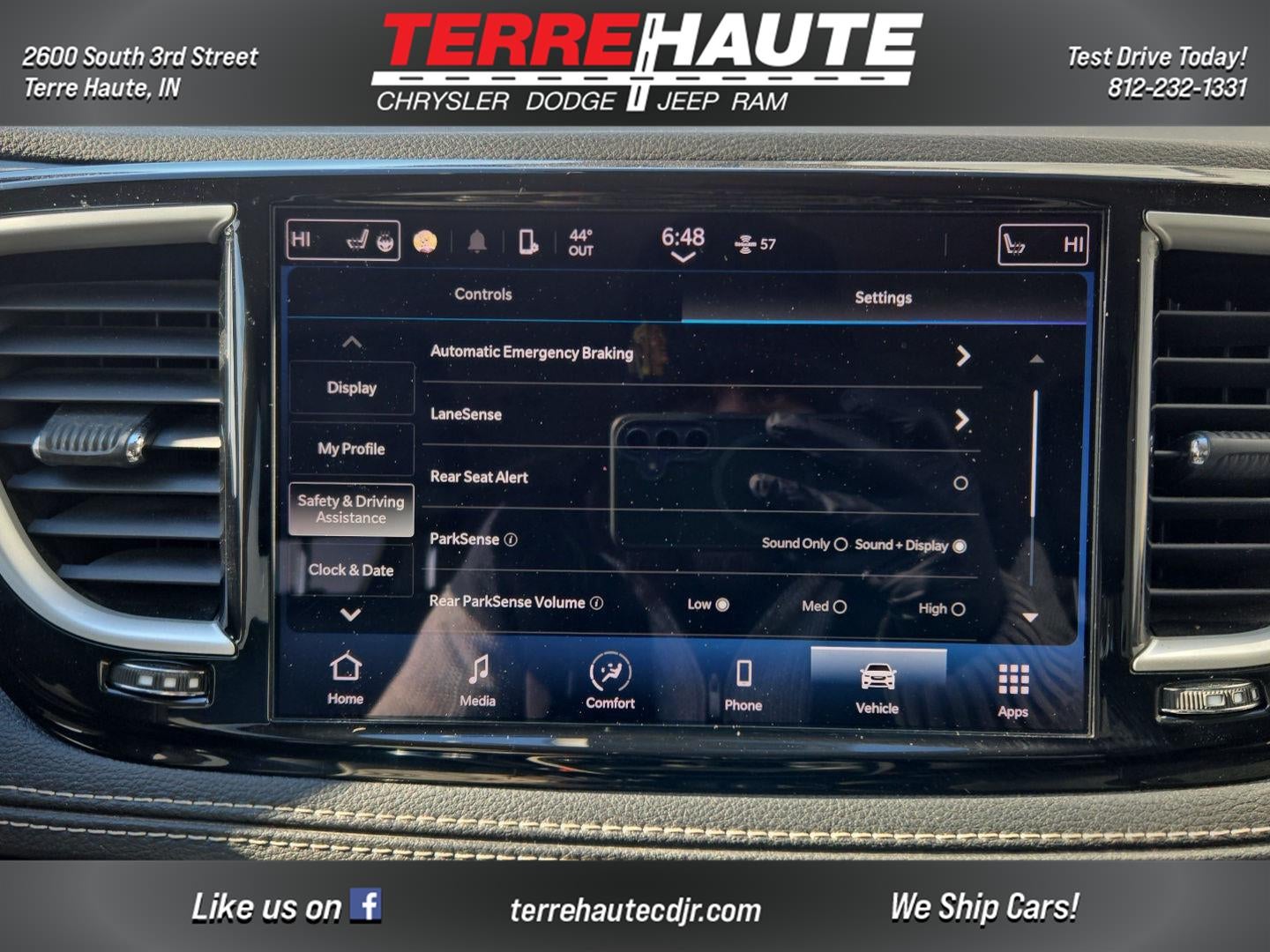 2023 Chrysler Pacifica Touring L