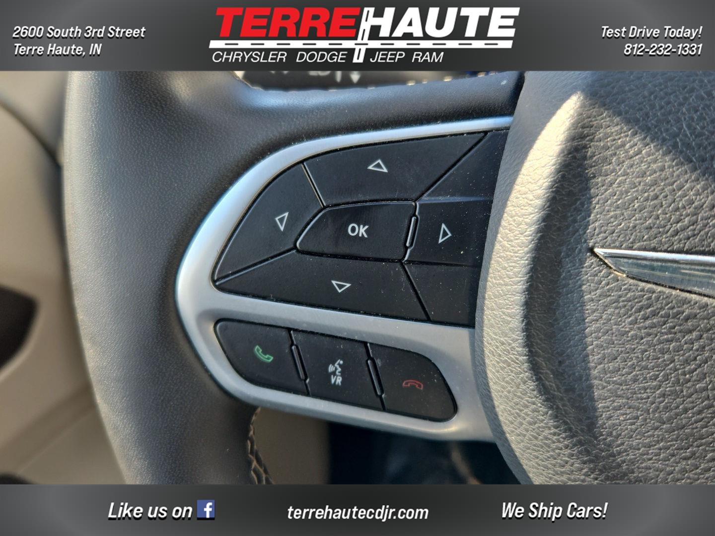 2023 Chrysler Pacifica Touring L