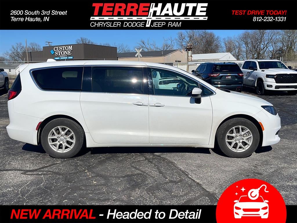 2017 Chrysler Pacifica Touring