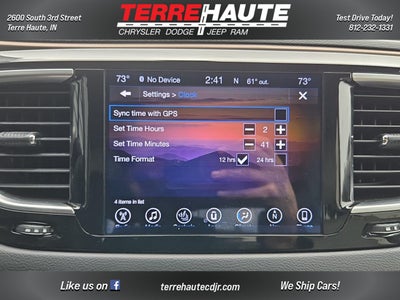 2017 Chrysler Pacifica Touring-L Plus