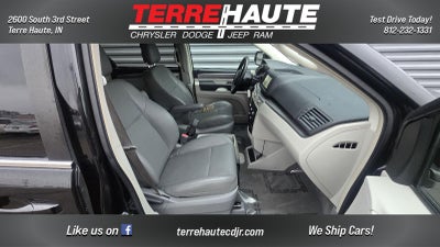 2012 Volkswagen Routan SE