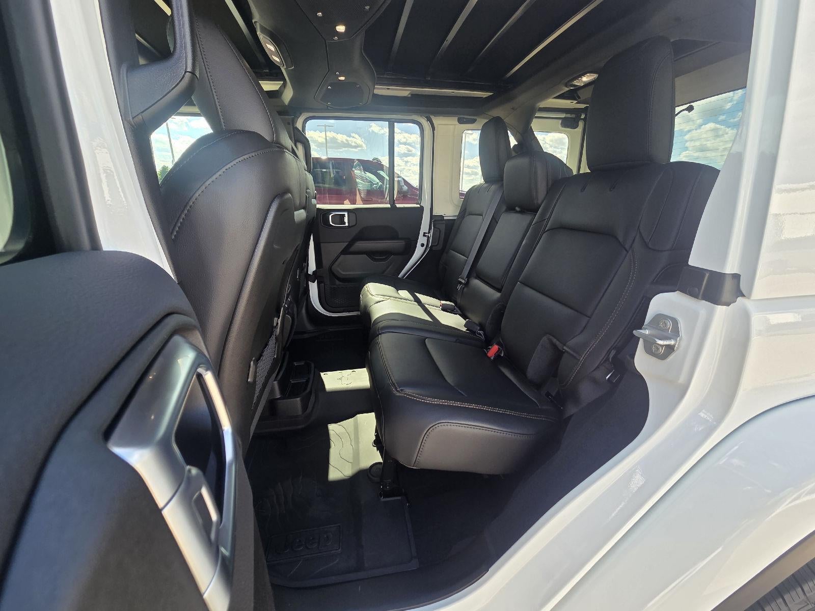 2026 Jeep WRANGLER SAHARA 4 DOOR 4X4