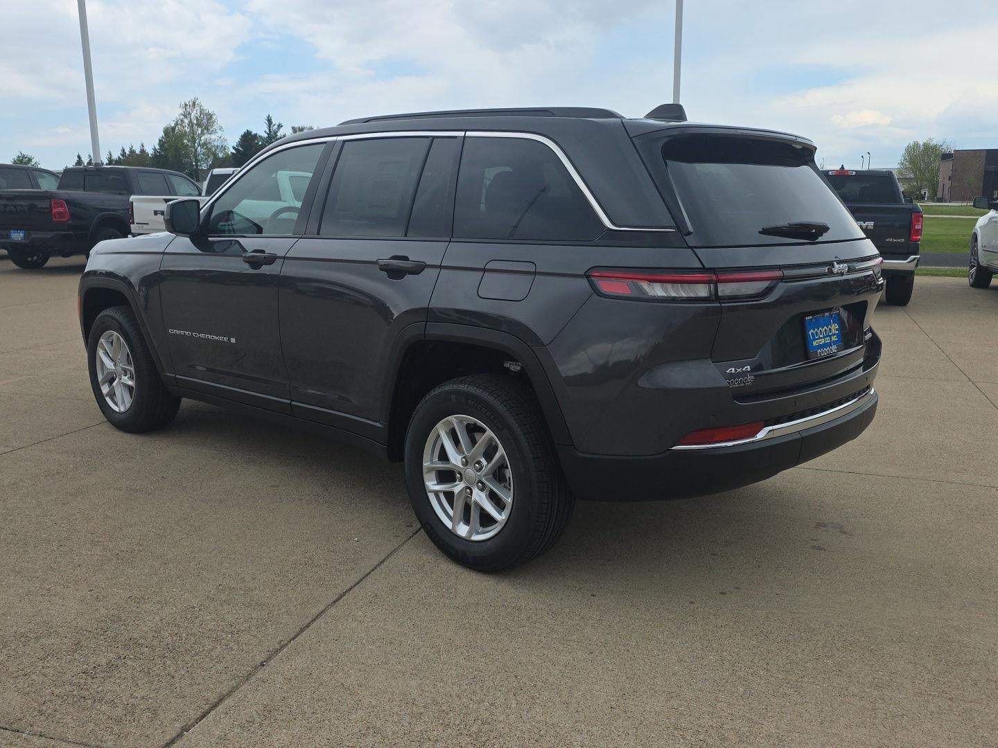 2026 Jeep Grand Cherokee Laredo X