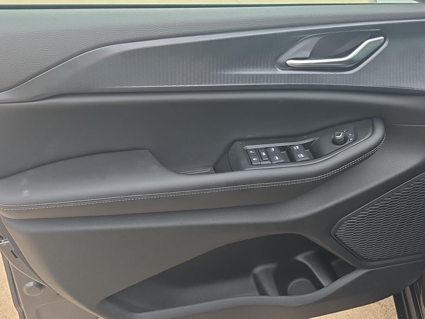 2026 Jeep Grand Cherokee Laredo X