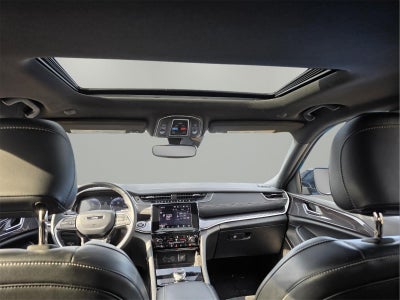 2022 Jeep Grand Cherokee Altitude