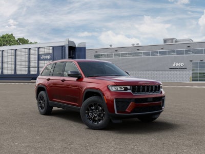 2026 Jeep Grand Cherokee Laredo Altitude