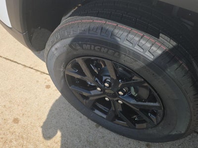 2026 Jeep Grand Cherokee Laredo Altitude