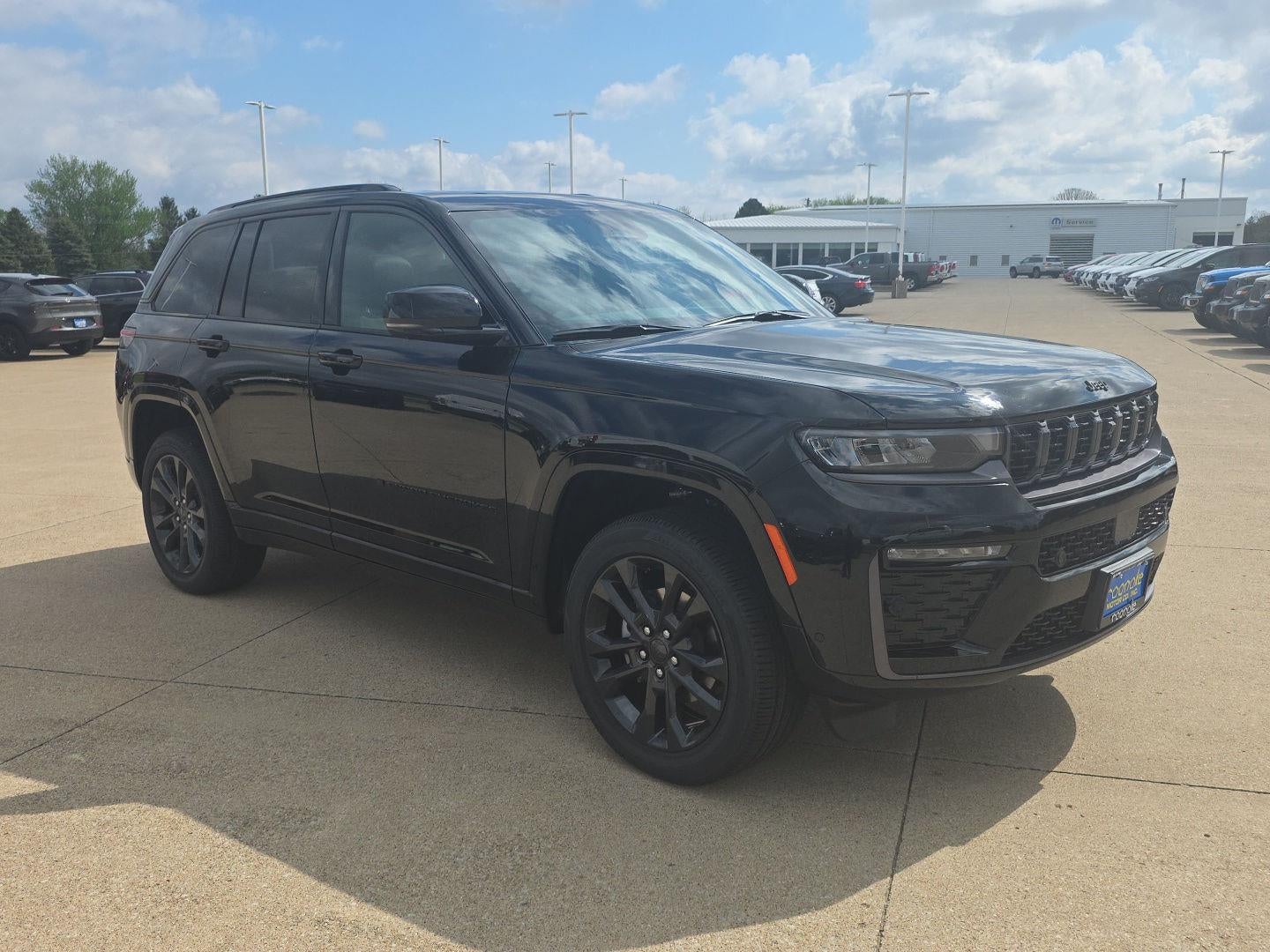2026 Jeep Grand Cherokee Limited Reserve