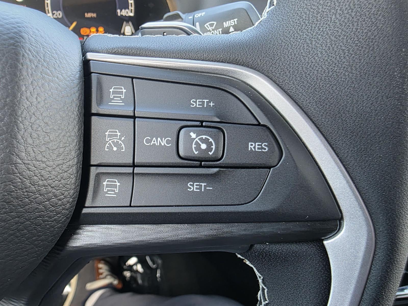 2026 Jeep Grand Cherokee L Laredo