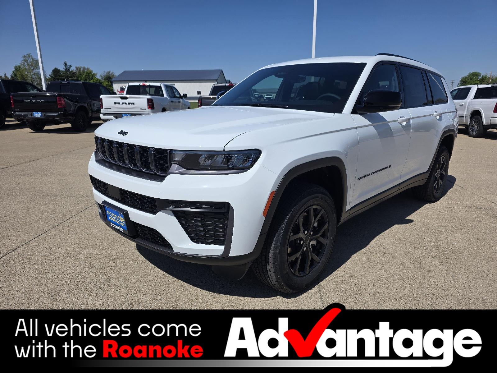 2026 Jeep Grand Cherokee L Laredo Altitude