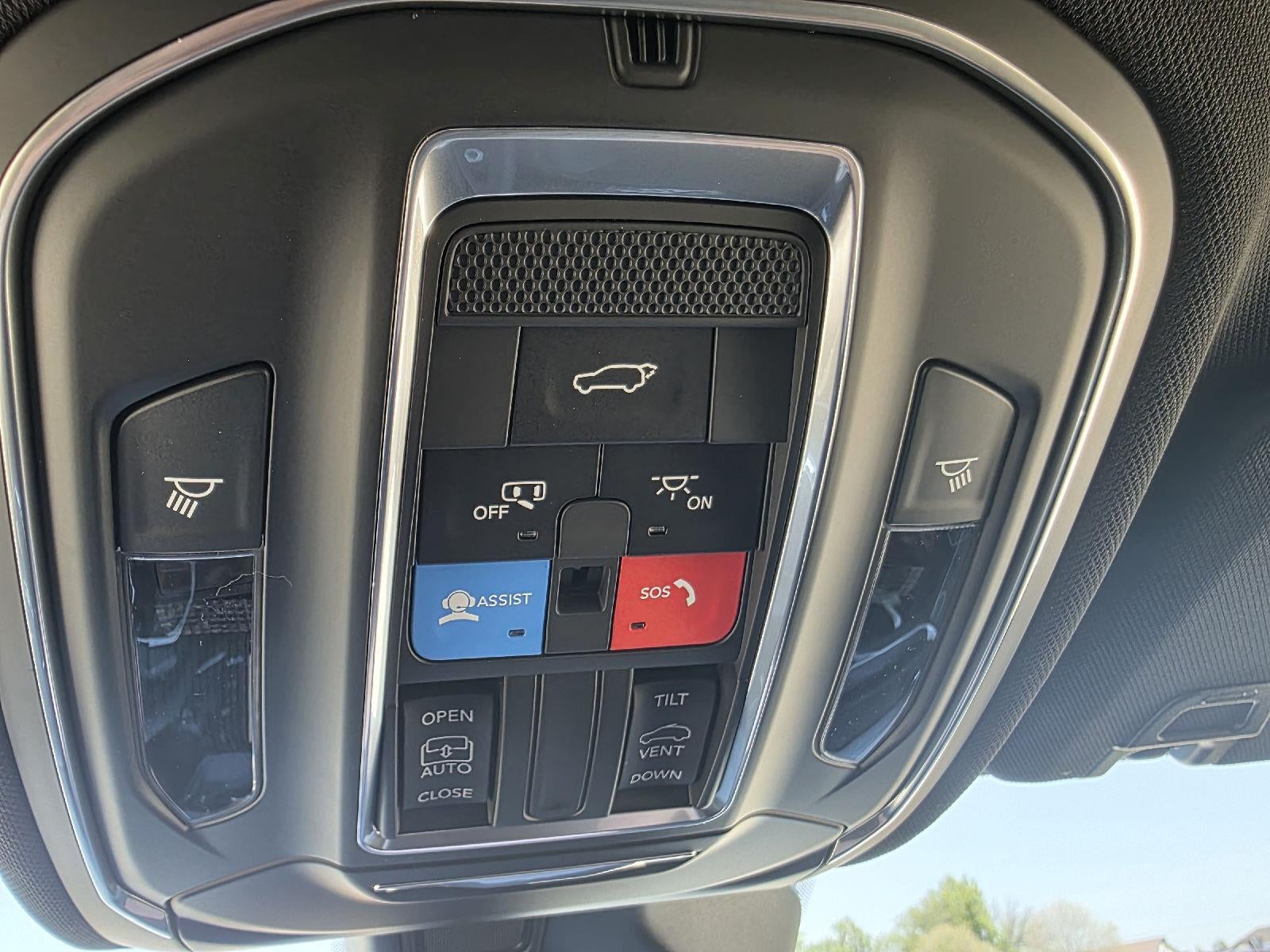 2026 Jeep Grand Cherokee L Laredo Altitude