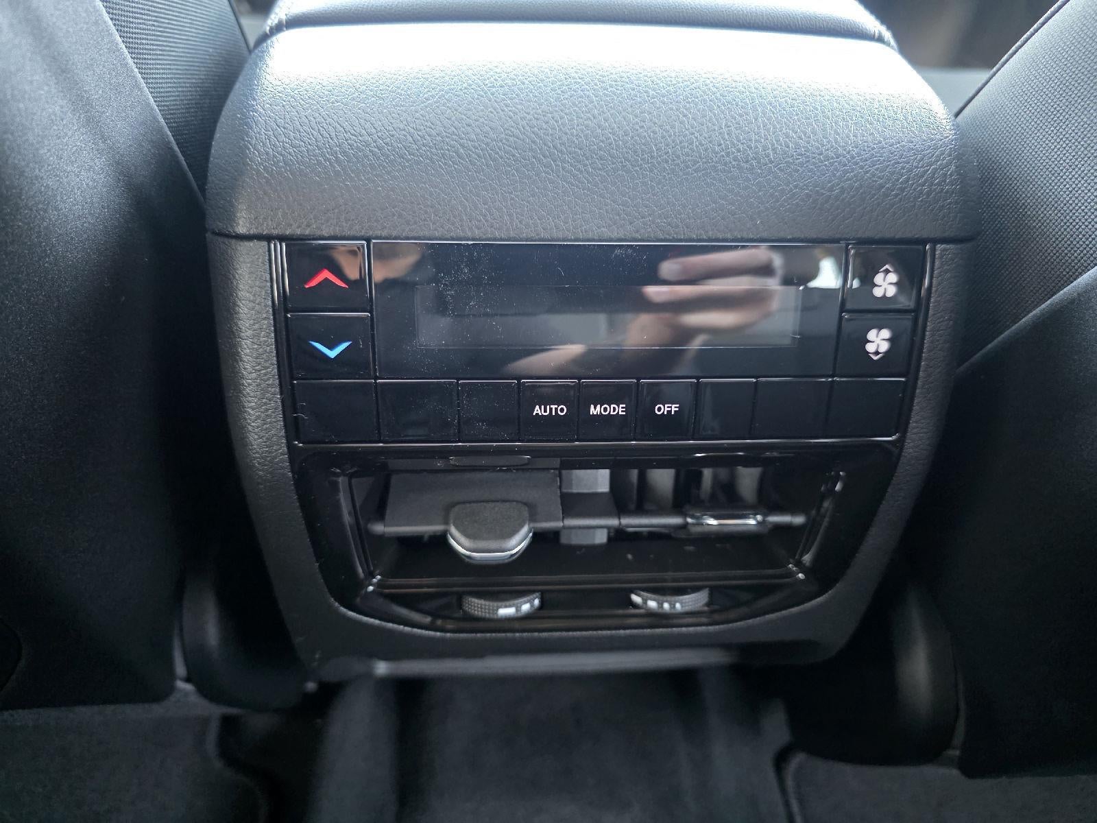 2026 Jeep Grand Cherokee L Laredo Altitude