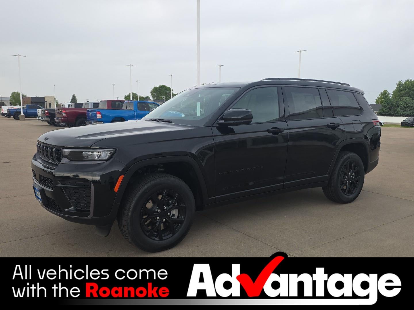 2026 Jeep Grand Cherokee L Laredo Altitude