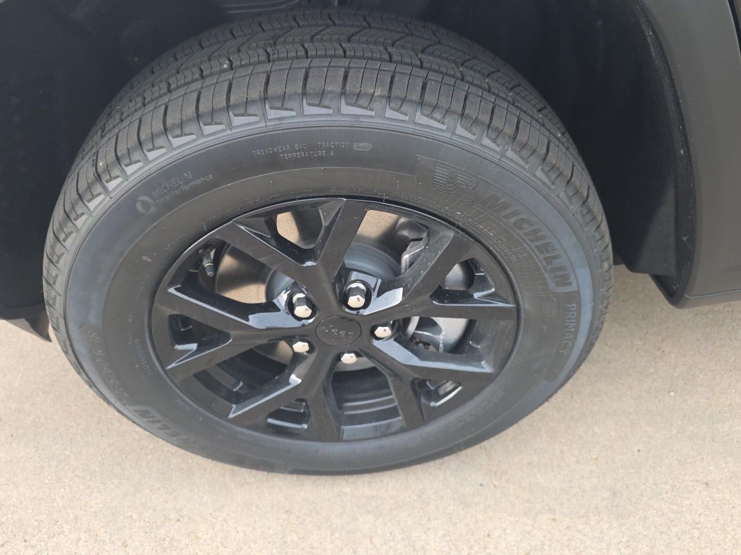 2026 Jeep Grand Cherokee L Laredo Altitude