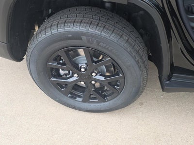 2026 Jeep Grand Cherokee L Laredo Altitude