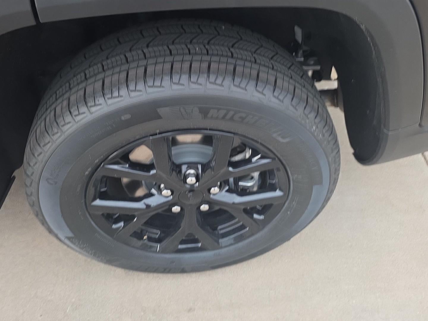2026 Jeep Grand Cherokee L Laredo Altitude