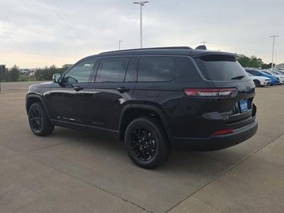 2026 Jeep Grand Cherokee L Laredo Altitude