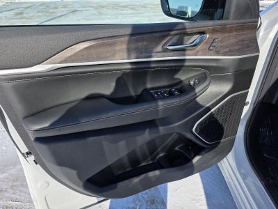 2026 Jeep Grand Cherokee L Limited Reserve