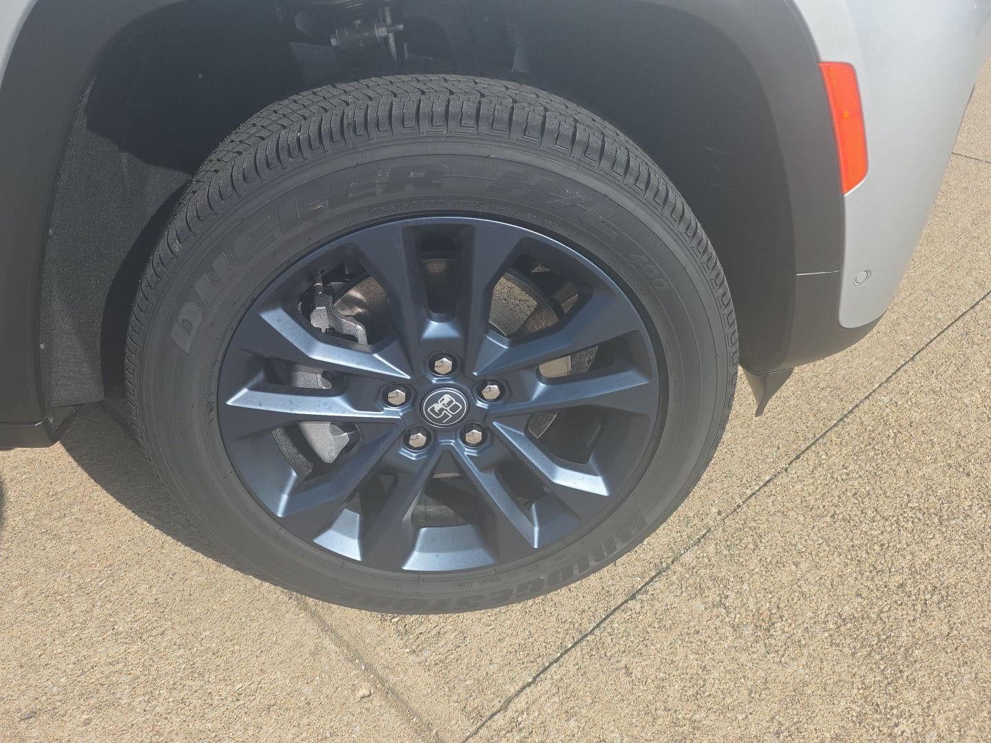 2026 Jeep Grand Cherokee L 85th Anniversary Edition
