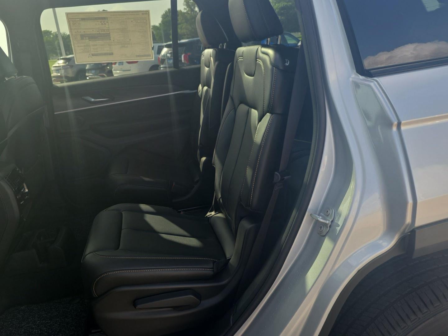 2026 Jeep Grand Cherokee L 85th Anniversary Edition