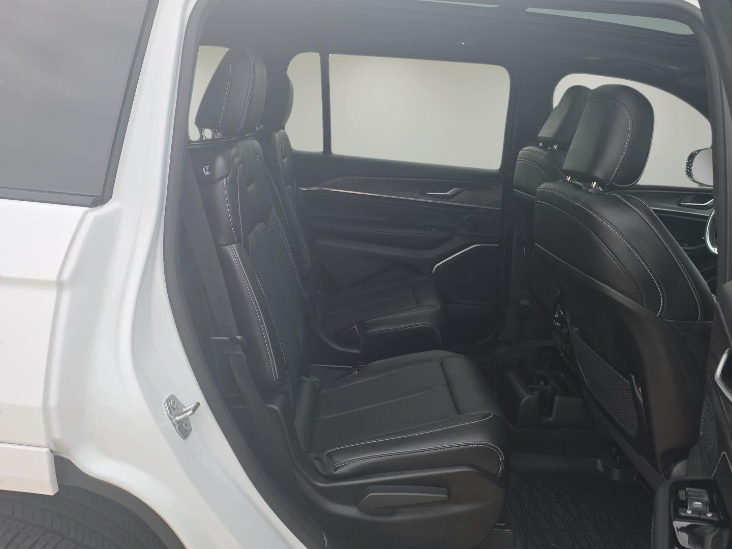 2025 Jeep Grand Cherokee L Overland