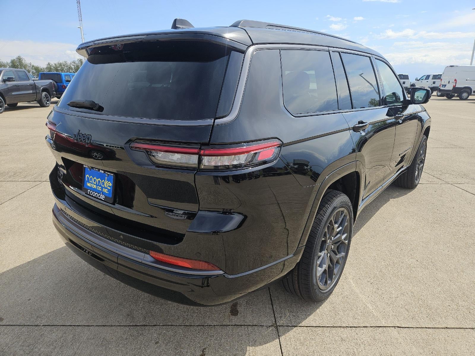 2026 Jeep Grand Cherokee L Summit