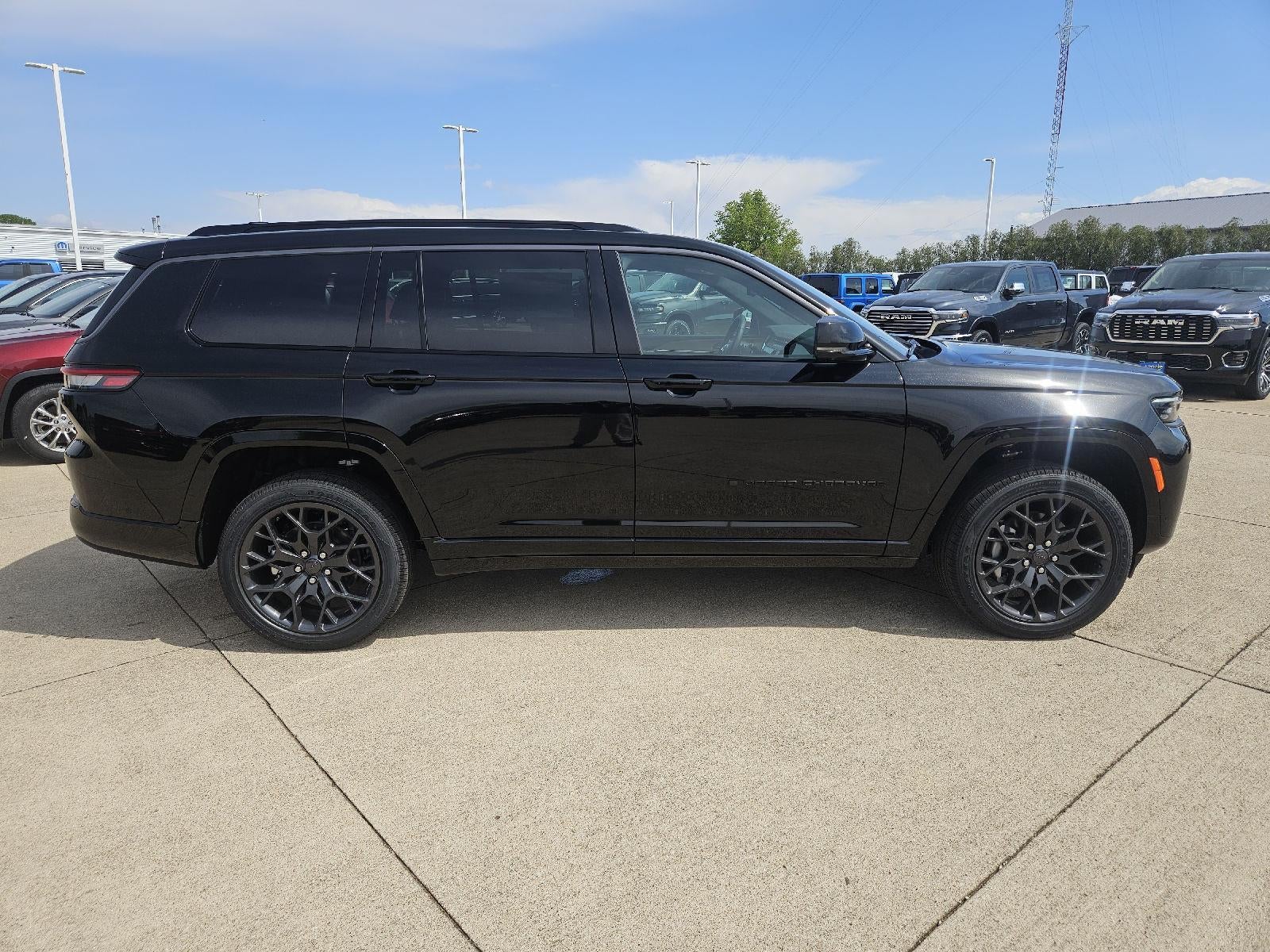 2026 Jeep Grand Cherokee L Summit