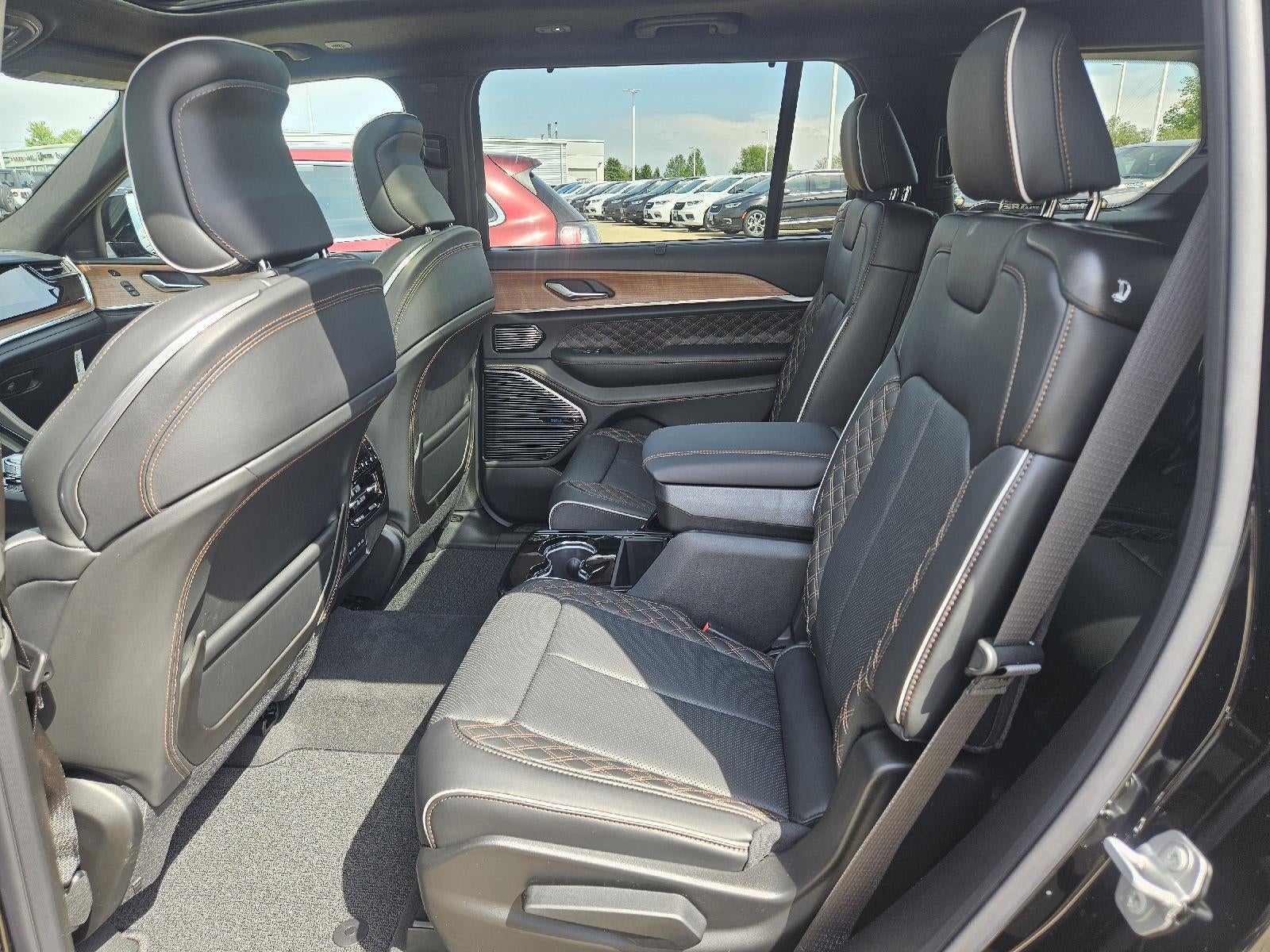 2026 Jeep Grand Cherokee L Summit