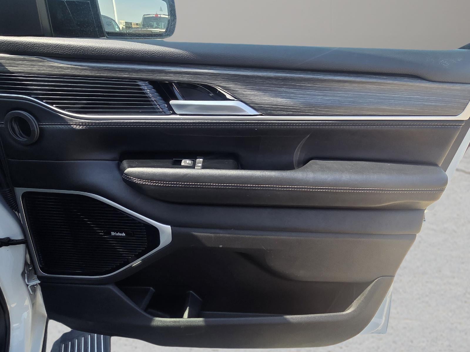 2024 Jeep Wagoneer L Series III
