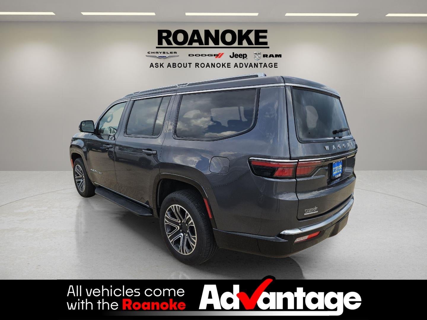 2023 Jeep Wagoneer Base 4X4
