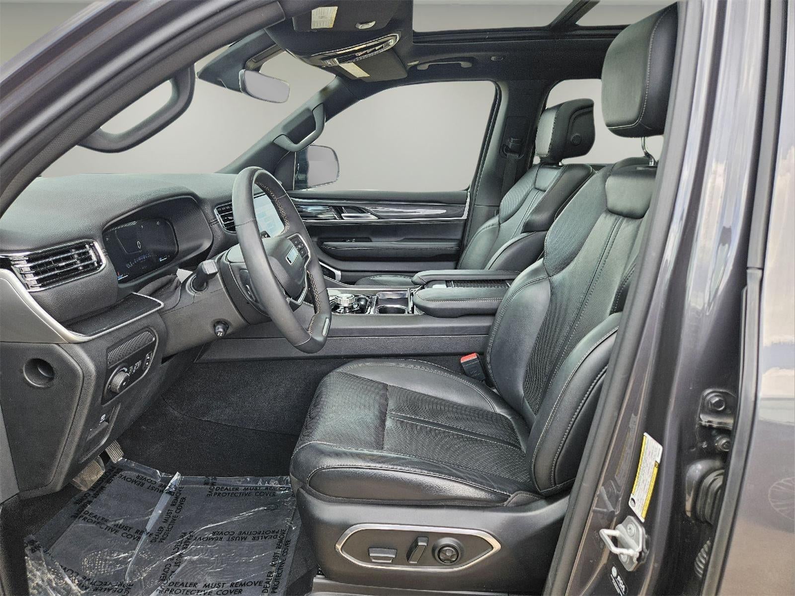 2023 Jeep Wagoneer Base 4X4