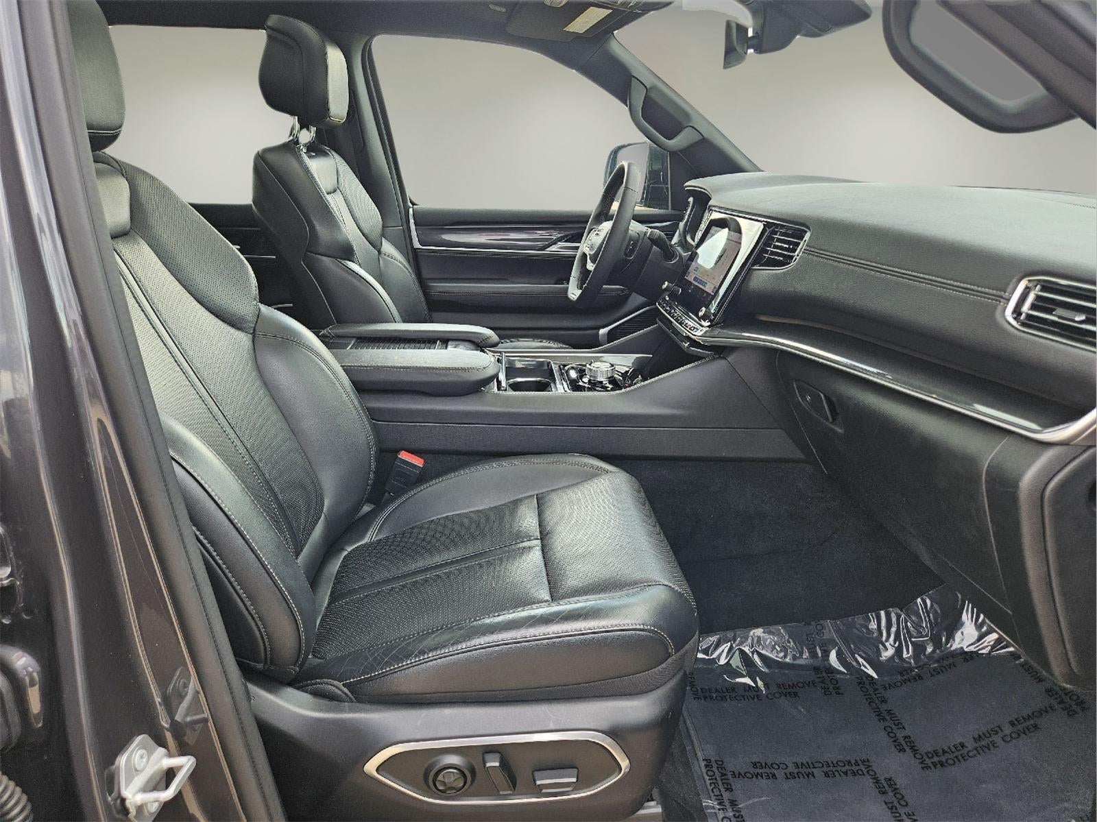 2023 Jeep Wagoneer Base 4X4