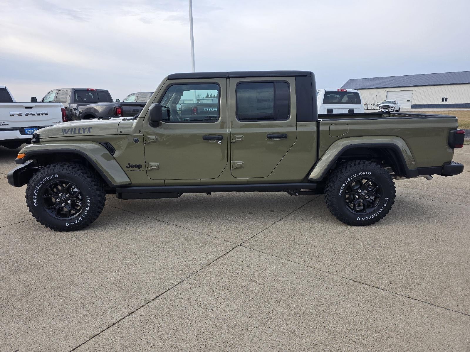 2026 Jeep Gladiator Willys