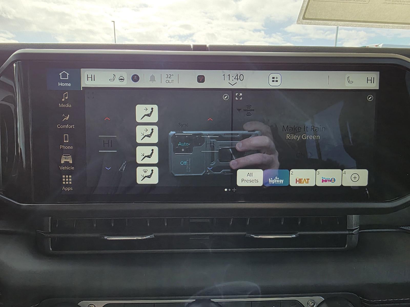 2026 Jeep Gladiator Mojave 4x4