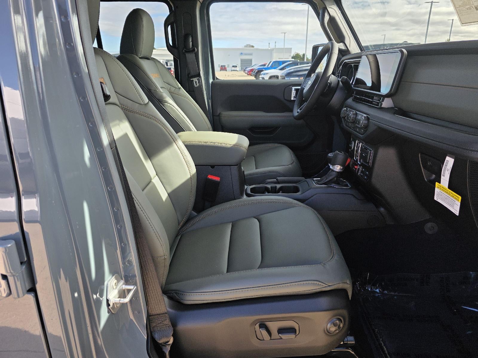 2026 Jeep Gladiator Mojave 4x4