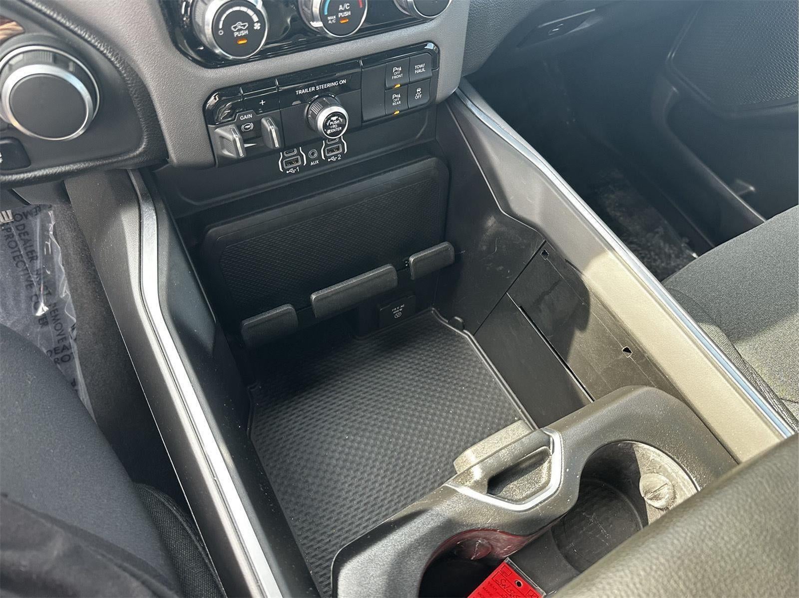 2025 RAM 1500 BIG HORN 4X4 CREW CAB 6'4