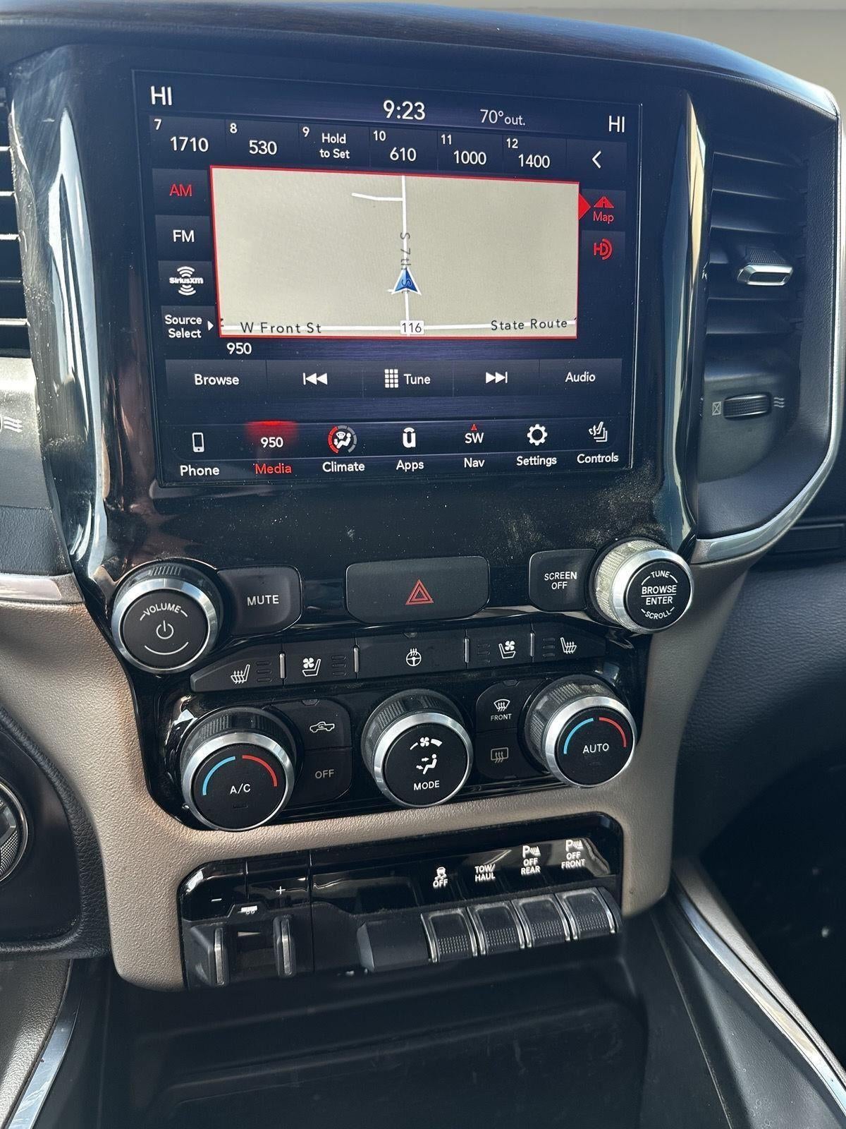 2021 RAM 1500 Laramie