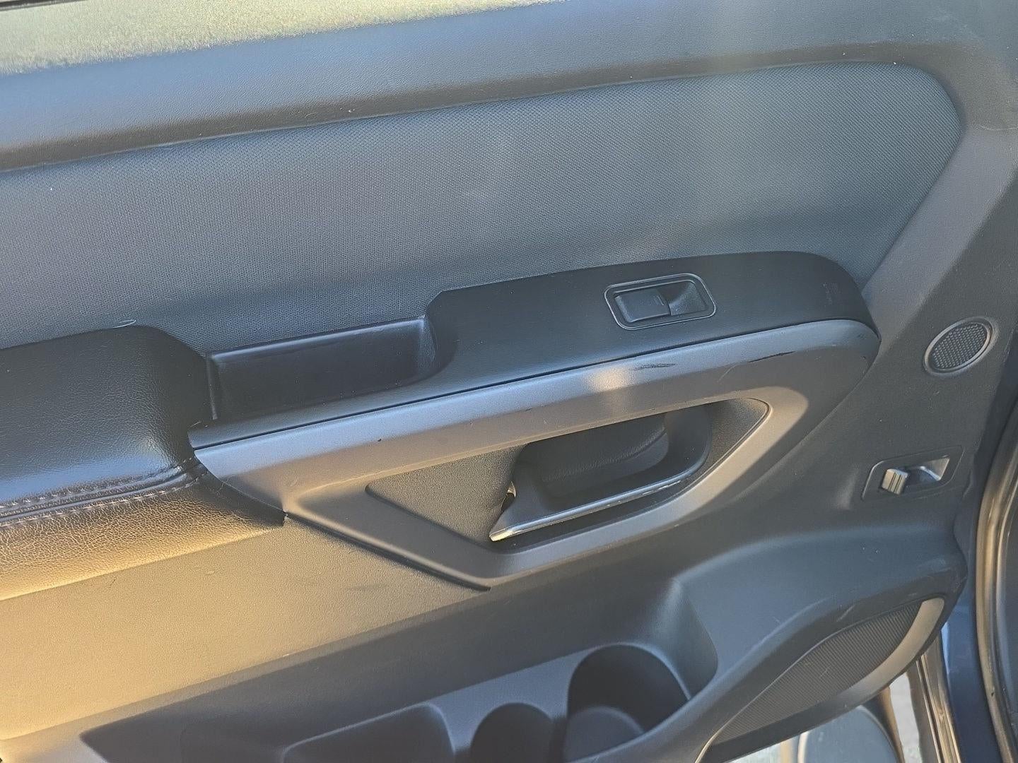 2015 Nissan Titan SV