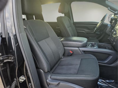 2018 Nissan Titan SV