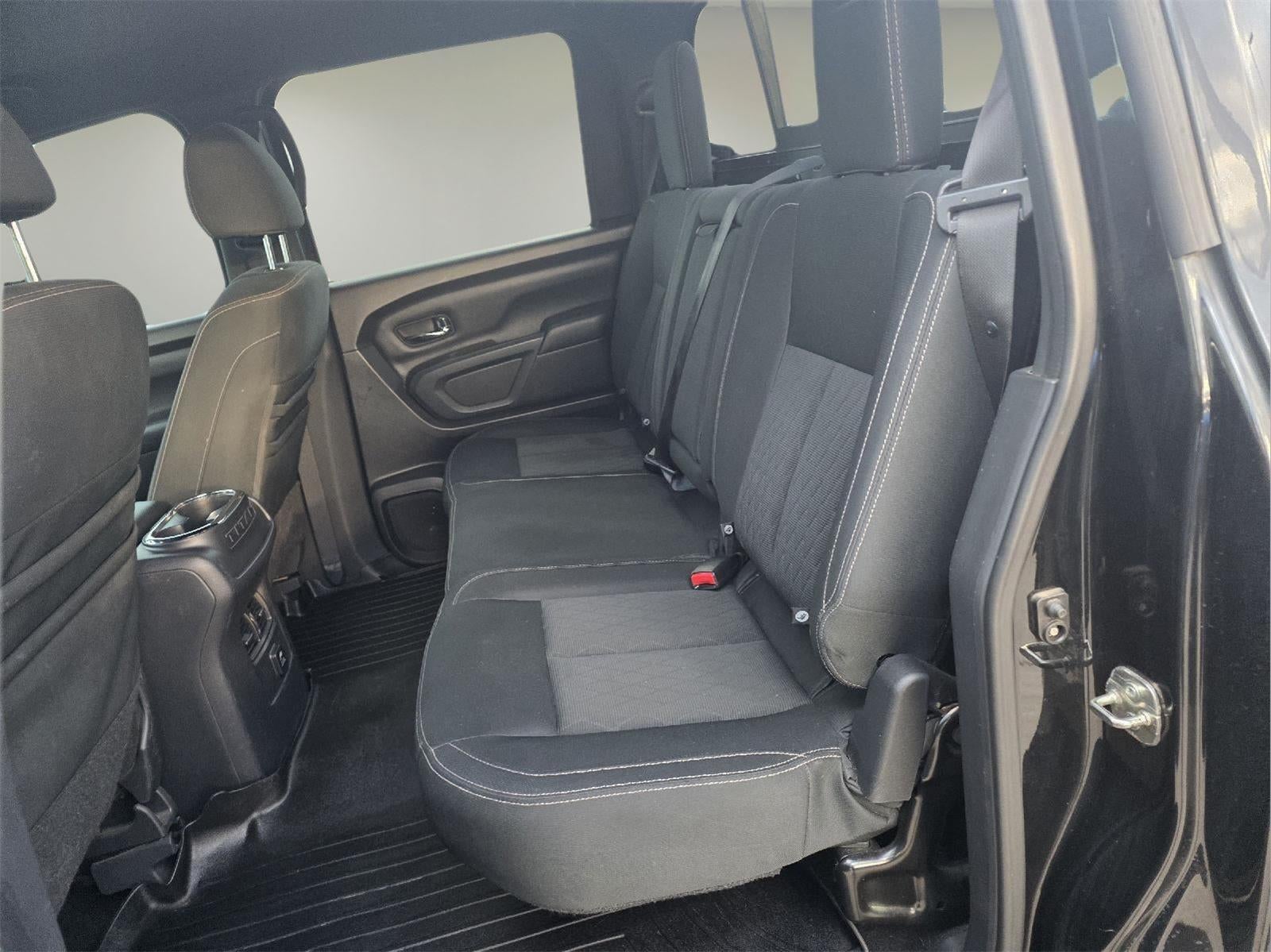 2018 Nissan Titan SV