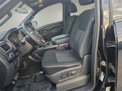 2018 Nissan Titan SV