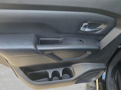 2018 Nissan Titan SV