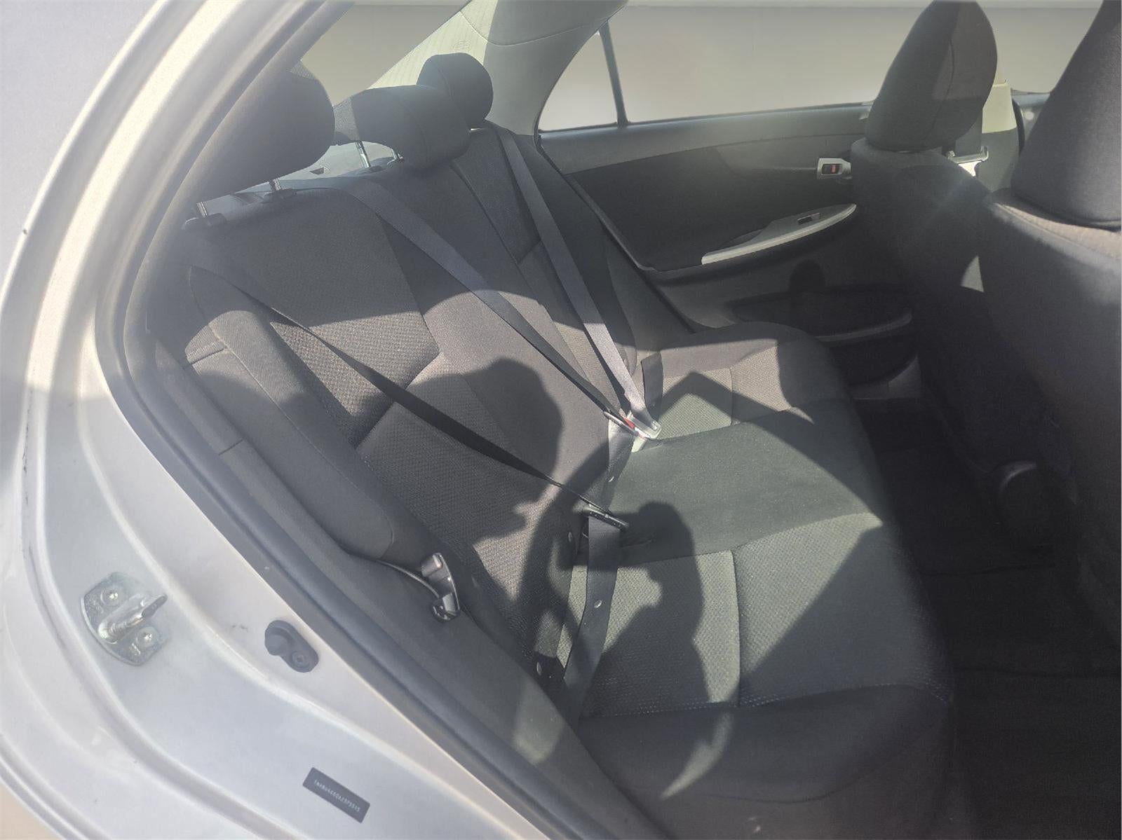 2010 Toyota COROLLA SEDAN