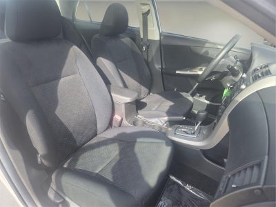 2010 Toyota COROLLA SEDAN